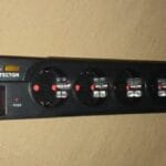 Πολύπριζο 220/6Θέσεις+Αντικεραυνικό+Φίλτρο+Τηλεφ.Προστ.91-71-202