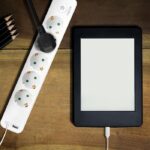 Πολύπριζο 5 Σούκο Καλώδιο 3x1.5mm 1.5Μ Με Διακόπτη 2 USB Θύρες Logilink LPS249U